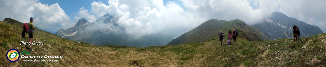 60 Tra Monte Vindiolo e Monte Vetro.jpg